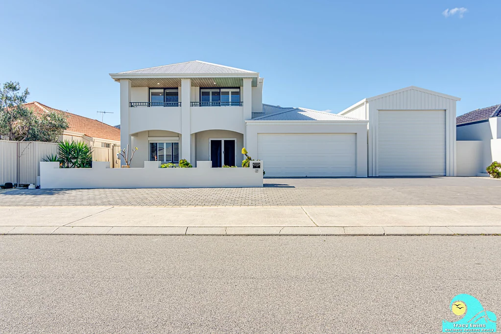192 Lagoon Drive, Yanchep, WA 6035