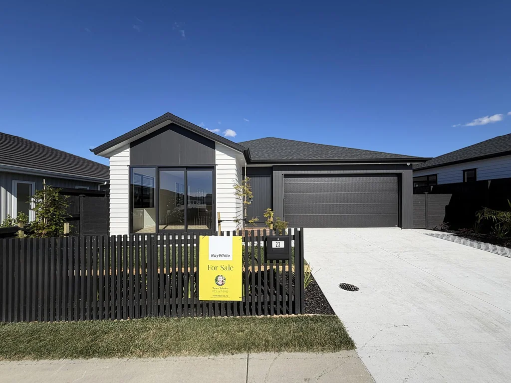 Milldale 4chambre Contemporary Comfort & Effortless Family Living