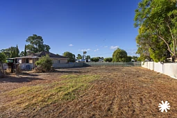 11 Henry Street, Midland