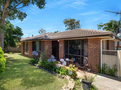 Sanctuary Point 3 Bedroom Modern, Convenient and Move-In Ready
