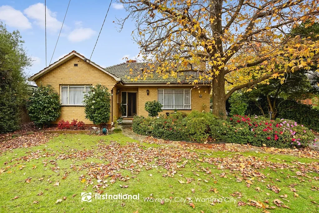 Mount Waverley 4Habitaciones Walk to Elite Schools While Enjoying Nature, Transport & Village Life