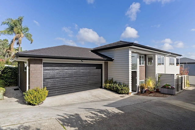780 East Coast Road, Pinehill, Pinehill, North Shore City