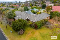 2 Balmoral Drive, Wodonga