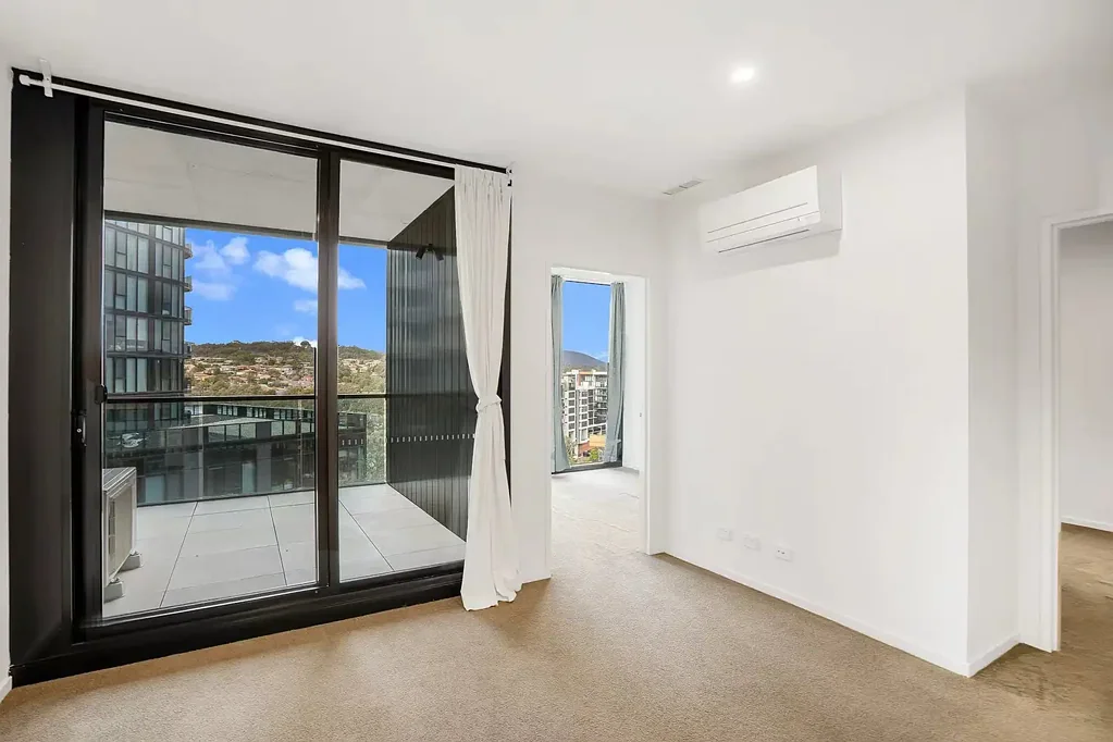 Two-Bedroom Apartment with Unobstructed Mountain Views at HS Building!