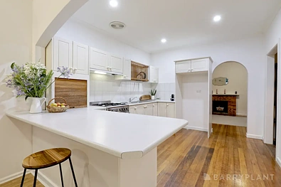 339 BELGRAVE-GEMBROOK RD, EMERALD VIC 3782, 3 Kuwarto, 2 Banyo, House