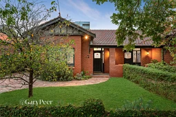 6 Maysbury Avenue, Elsternwick