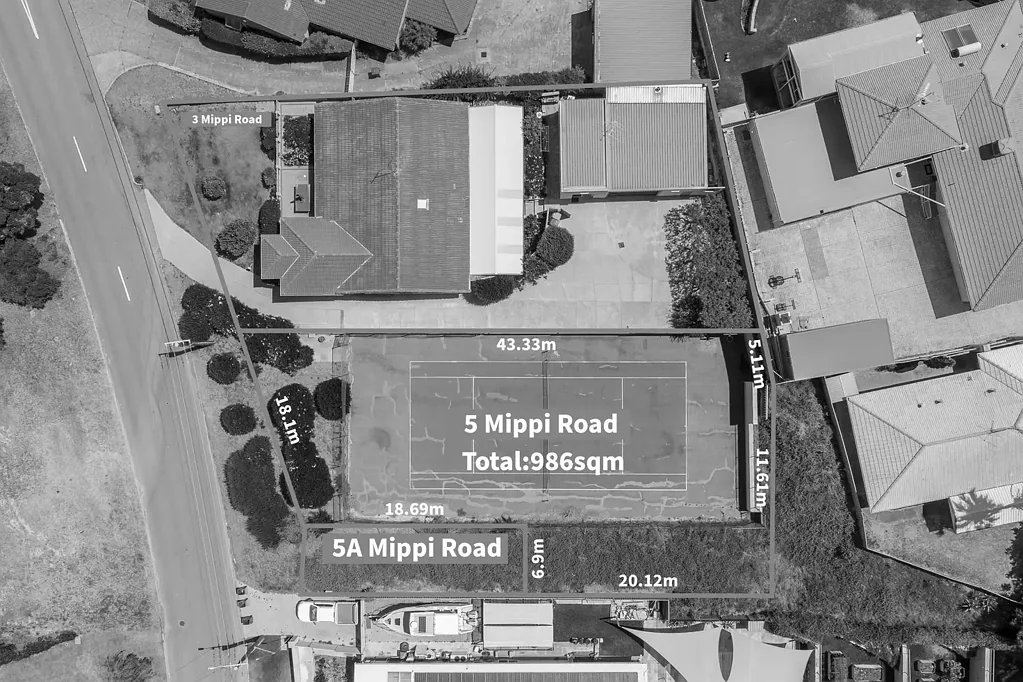5 & 5A Mippi Road, Halls Head, WA 6210