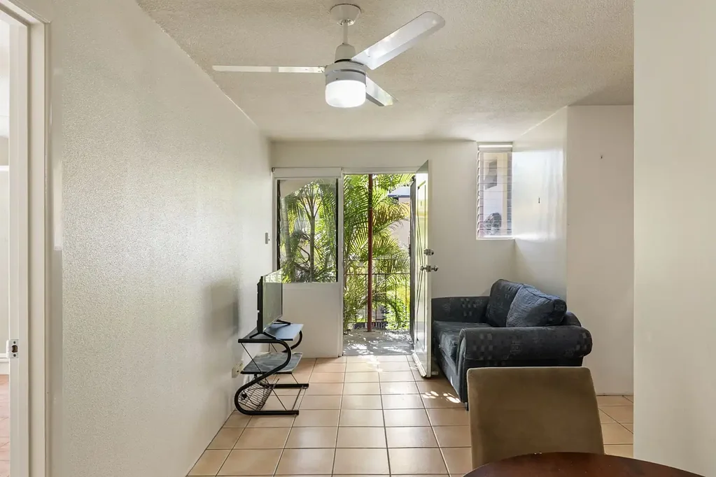 6/75 Sir Fred Schonell Drive, St Lucia, QLD 4067