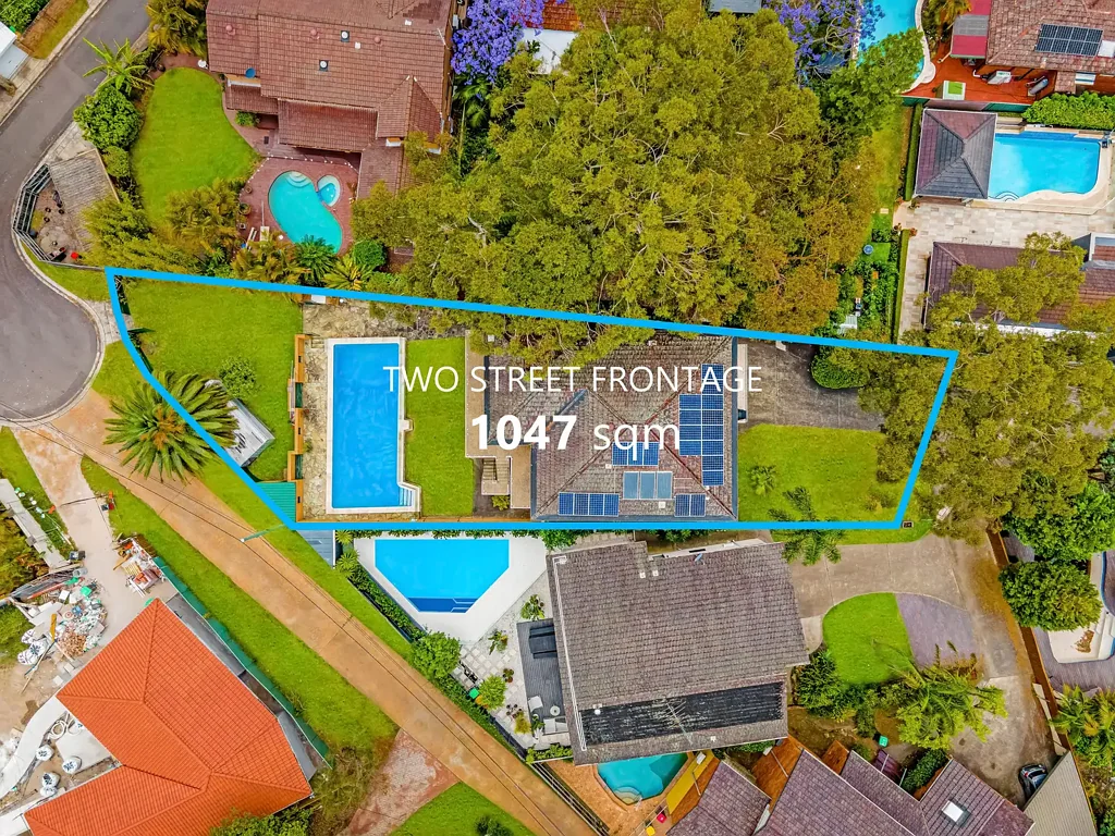 Connells Point 5બેડરૂમ Huge family home with great potential on 1043sqm block