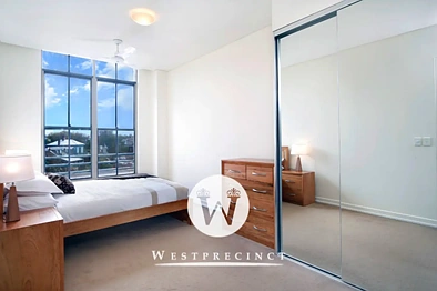 Address Withheld, Balmain, NSW 2041, 2 phòng ngủ, 2 phòng tắm, Apartment