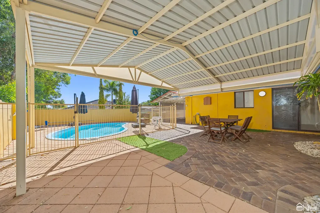 86 Connell Avenue, Kelmscott, WA 6111