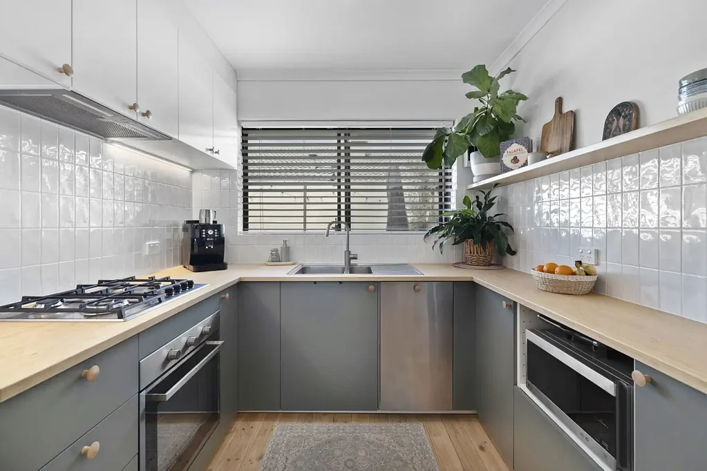 Cumberland Park 2 Bedroom Stylish, Light-Filled Living in a Picturesque, Tree-Lined Setting