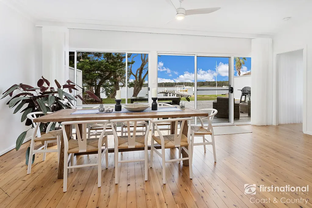 Absolute Waterfront Living – Renovated Coastal Retreat