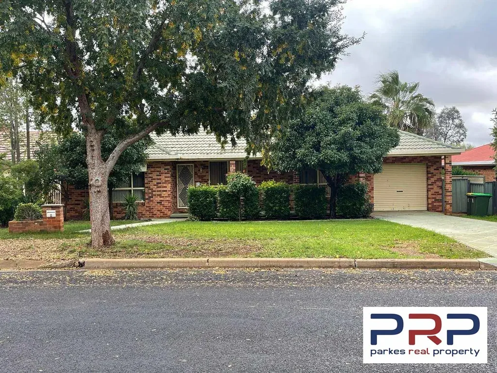 5 Danilenko Street, Parkes, NSW 2870