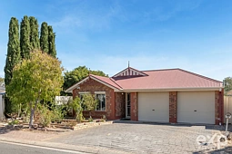 14 Grace Boulevard, Smithfield Plains