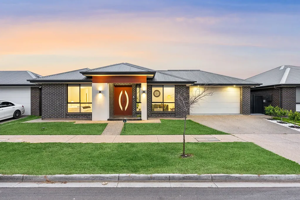 Riverlea Park 4房  Premium Family Living with Luxury Upgrades in the Heart of Riverlea Park