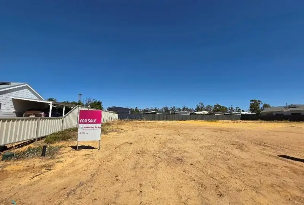 Moora RESIDENTIAL LAND - 3 YEAR BUILD TIME REQUIREMENT