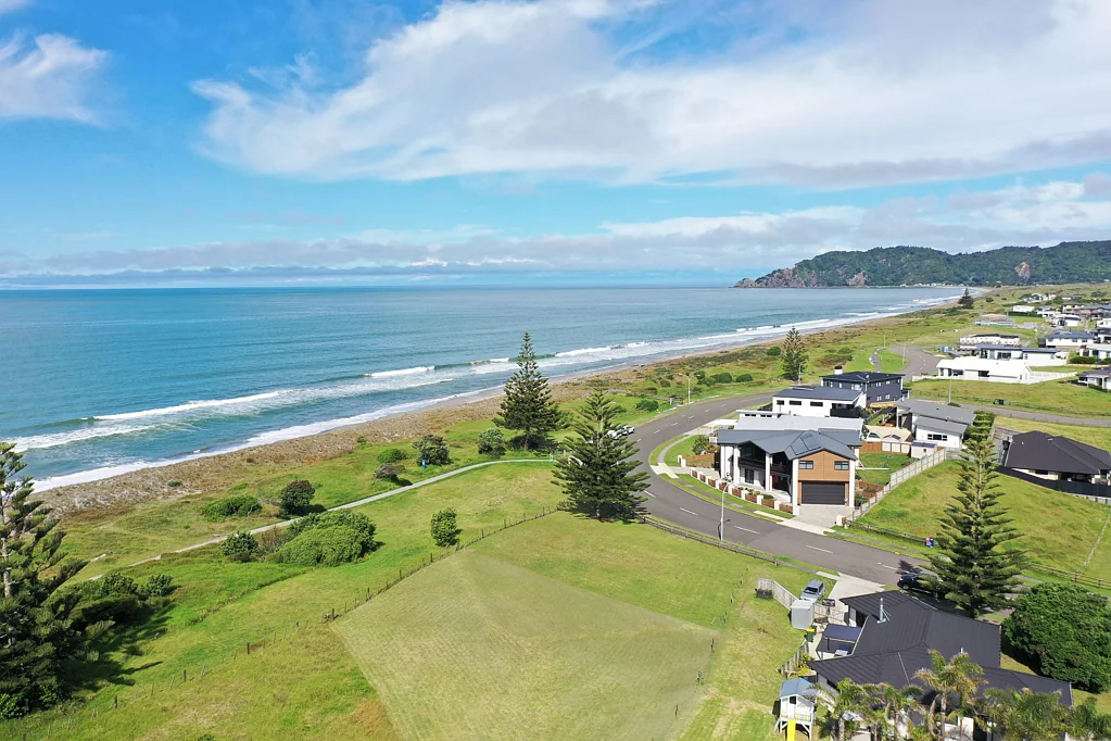 Coastlands Stunning beachfront awaits your dream home!