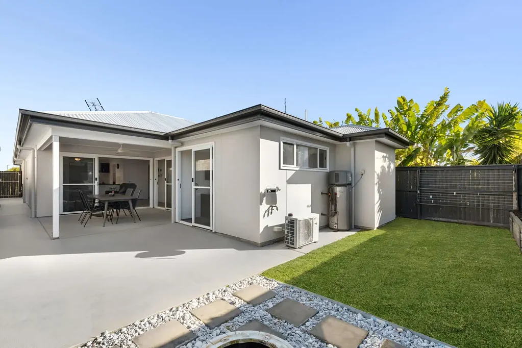 Palmview 3ਬੈੱਡਰੂਮ Entry level buying in Harmony Estate - Park Frontage! - REF: 4375