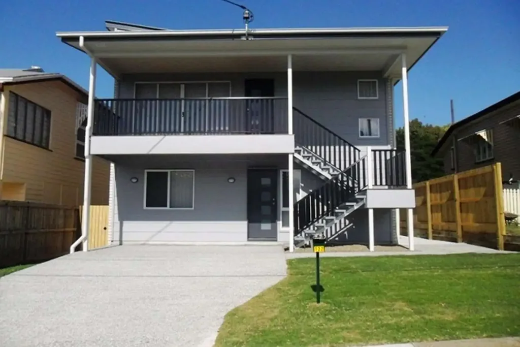 Charming & Private Living in the Heart of Yeronga