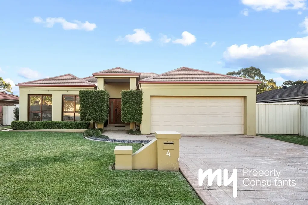 4 Pearson Crescent, Harrington Park, NSW 2567