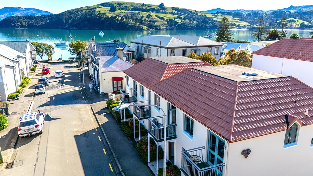 Akaroa 2ਬੈੱਡਰੂਮ Effortless living — so close to the Waterfront