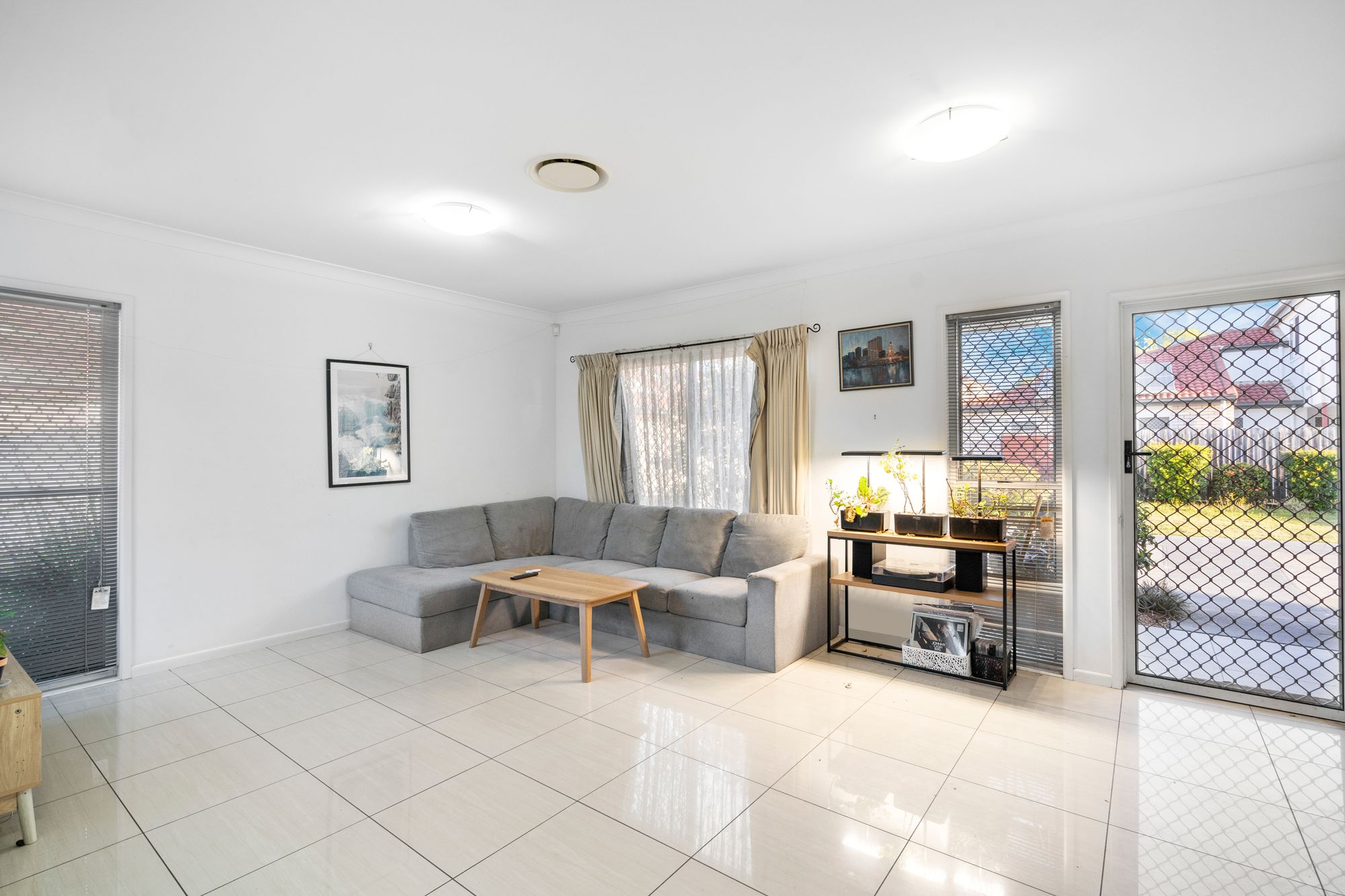 UNIT 3 16 LARA ST, SUNNYBANK QLD 4109, 0 ห้องนอน, 0 ห้องน้ำ, Townhouse