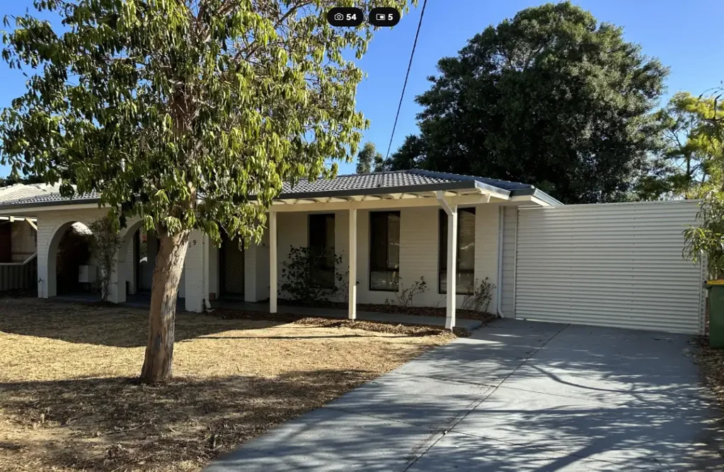 Spacious Family Home/ Massive Garage in a Convenient Location