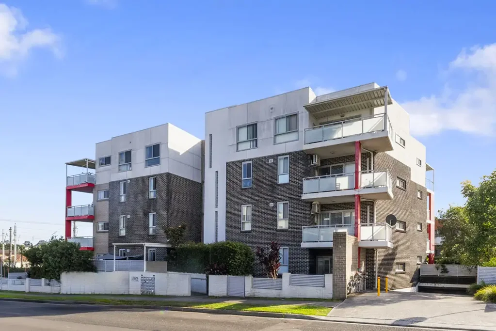 Guildford 1chambre CHIC ONE BEDDER - OPEN TO VIEW SAT 16/05/2026 @ 1-1.30PM