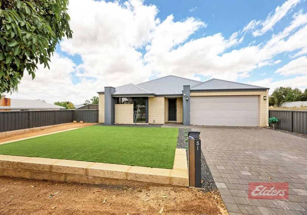 51 Doney, Narrogin, WA 6312