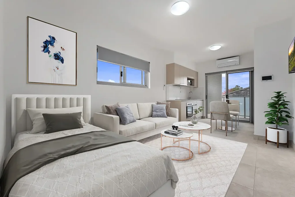BRAND NEW AND LEASING BY TAG RE