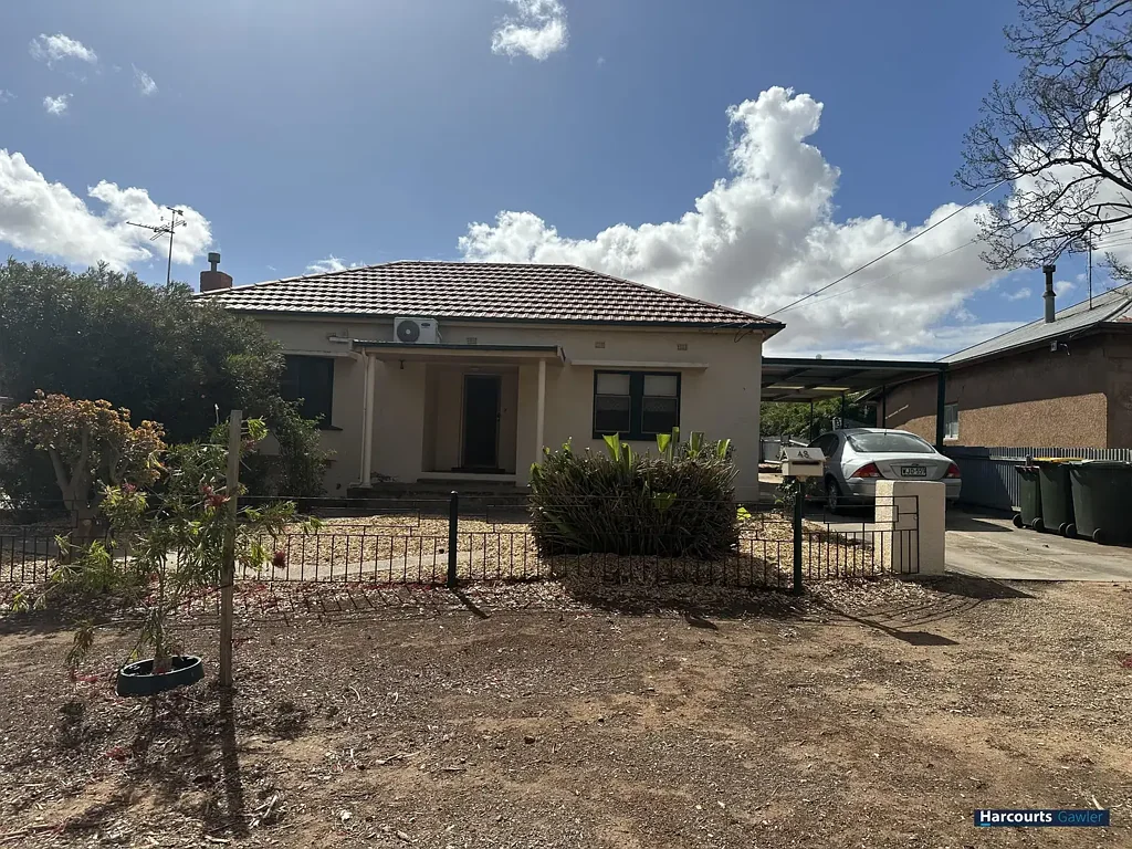 2 Bedroom Home in Prime Location