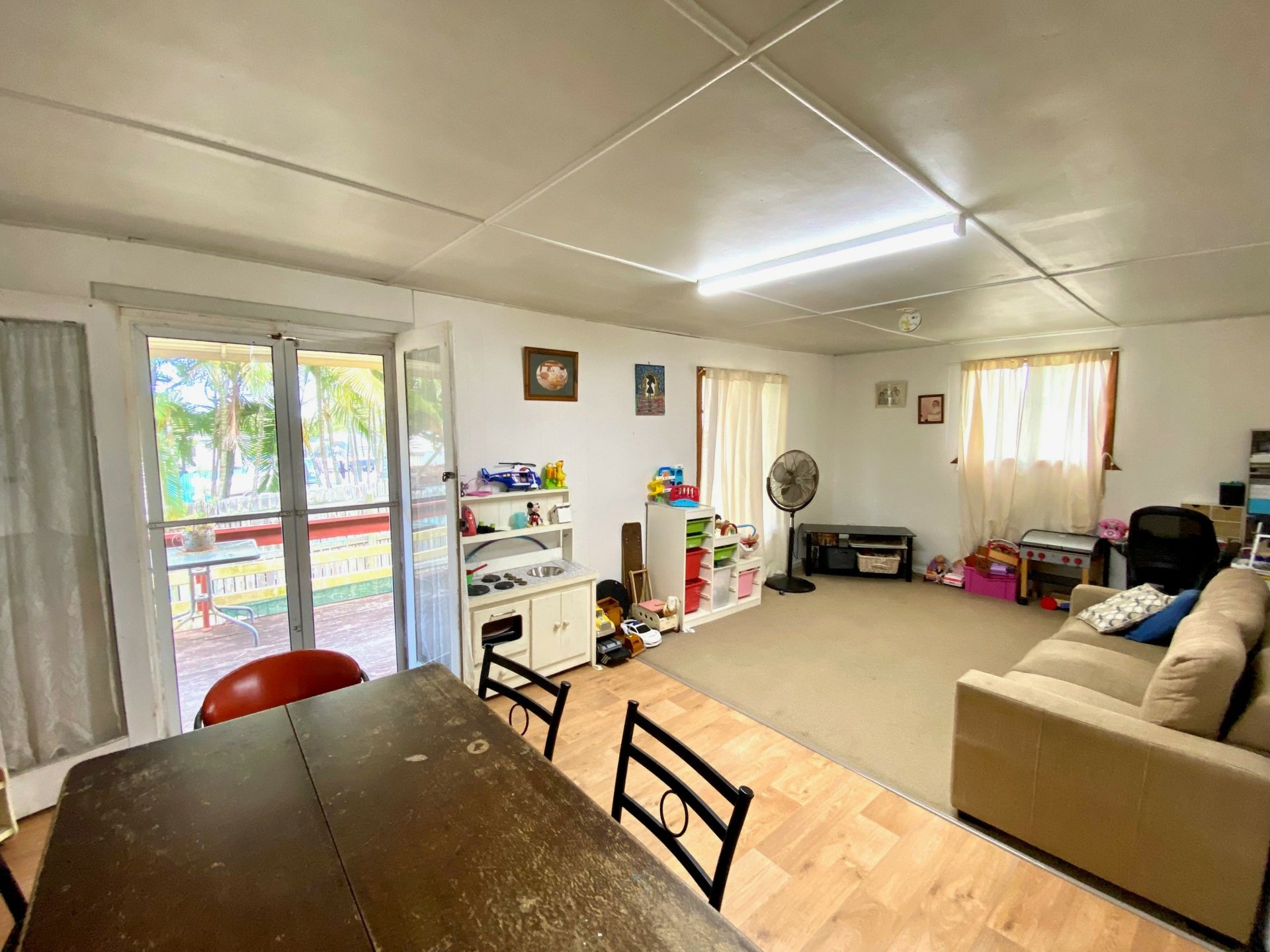 18 YUKANA ST, BOYNE ISLAND QLD 4680, 0 chambres, 0 salles de bain, House