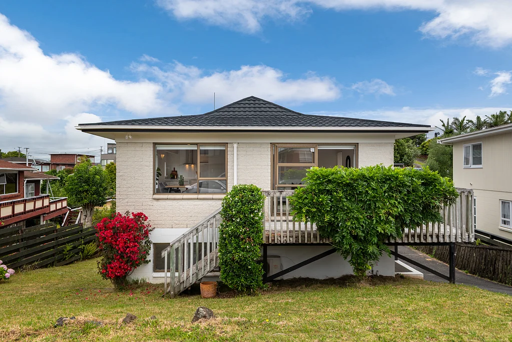 1/27 Knightsbridge Drive, Forrest Hill, North Shore City, Auckland