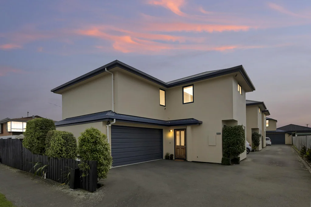 Linwood 3房  Inner-City Living with Space, Style & Convenience