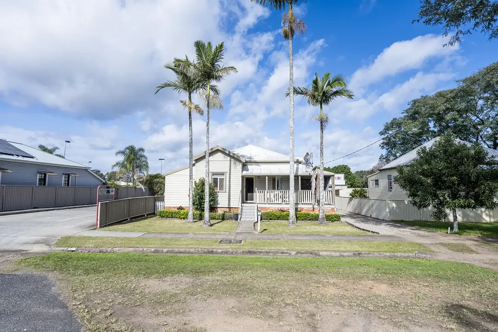 South Grafton 3房  CHARACTER, SPACE AND STORAGE GALORE!