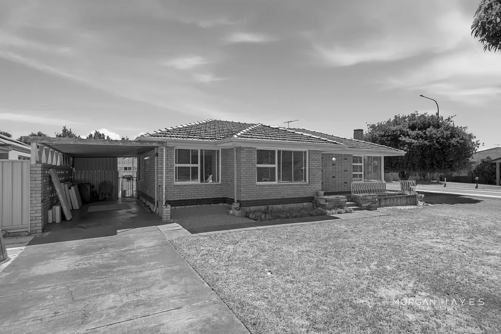 21 Modillion Avenue, Shelley, WA 6148