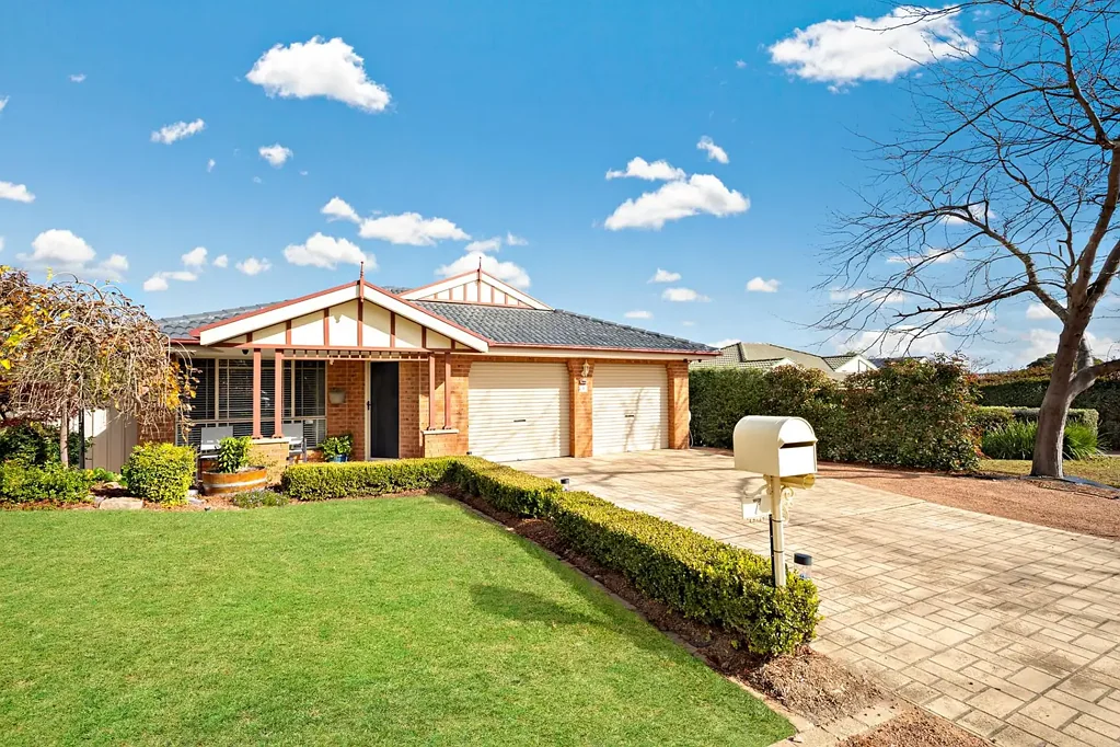 Amaroo 4chambre A beautiful home in a peaceful Zen garden�