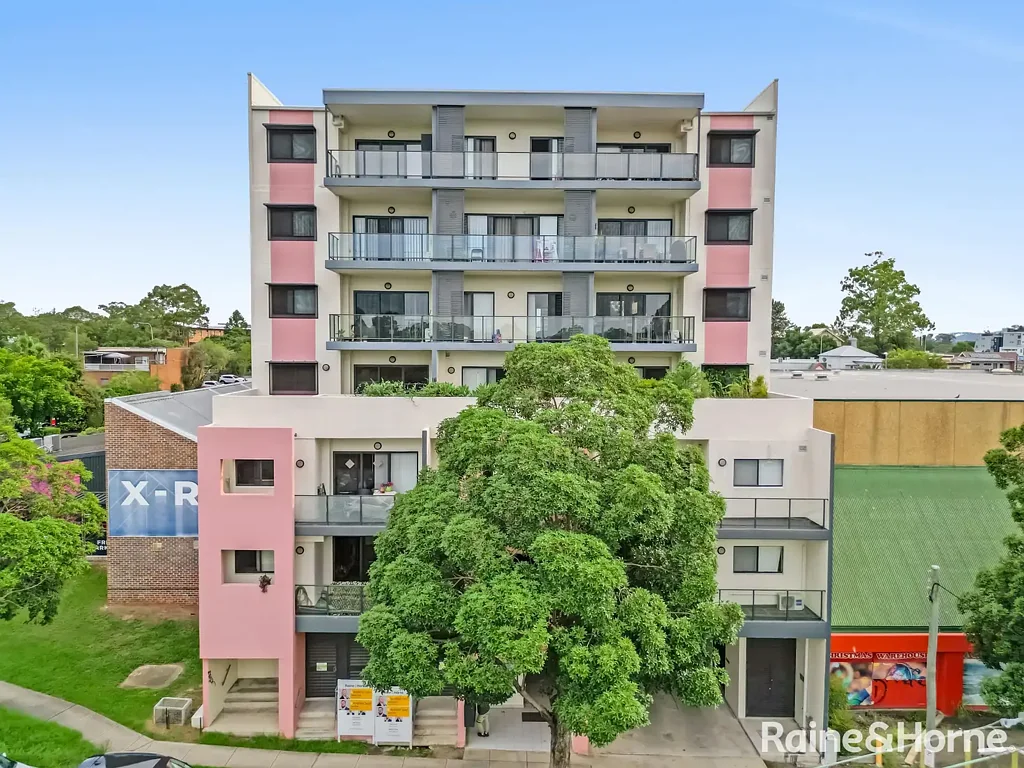 28/14 Henry Street, Penrith, NSW 2750