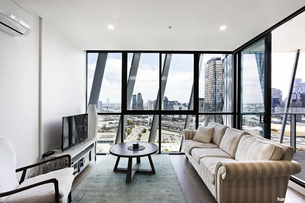 South Melbourne 1कमरा Sky-High Living with Panoramic Views in South Melbourne