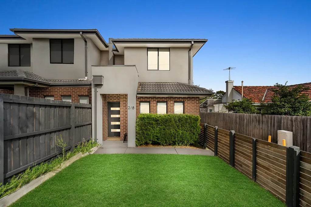 2/8 Keith Street, Oakleigh East, VIC 3166