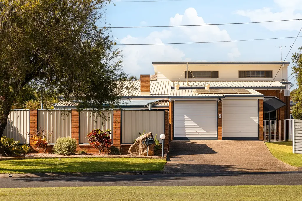 5 Brandy Court, Kippa-Ring, QLD 4021