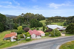2100 Castra Road, Upper Castra