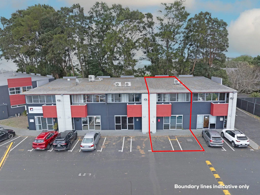 Mangere SPLIT-LEVEL OFFICE - OCCUPY, INVEST, OR BOTH