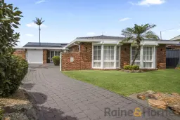 7 Richmond Close, St Johns Park