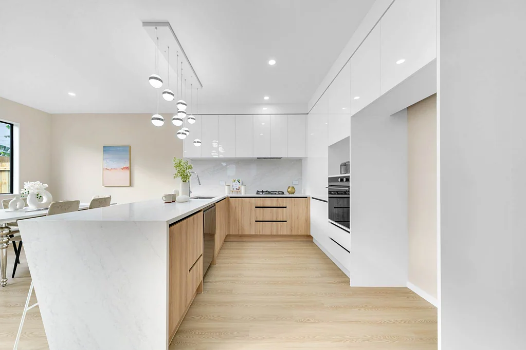 Manurewa 4房  The Perfect Balance of Style, Space, + Versatility