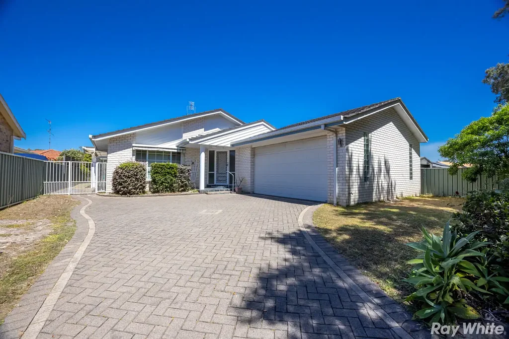 16 Bramble Parade, Tuncurry, NSW 2428