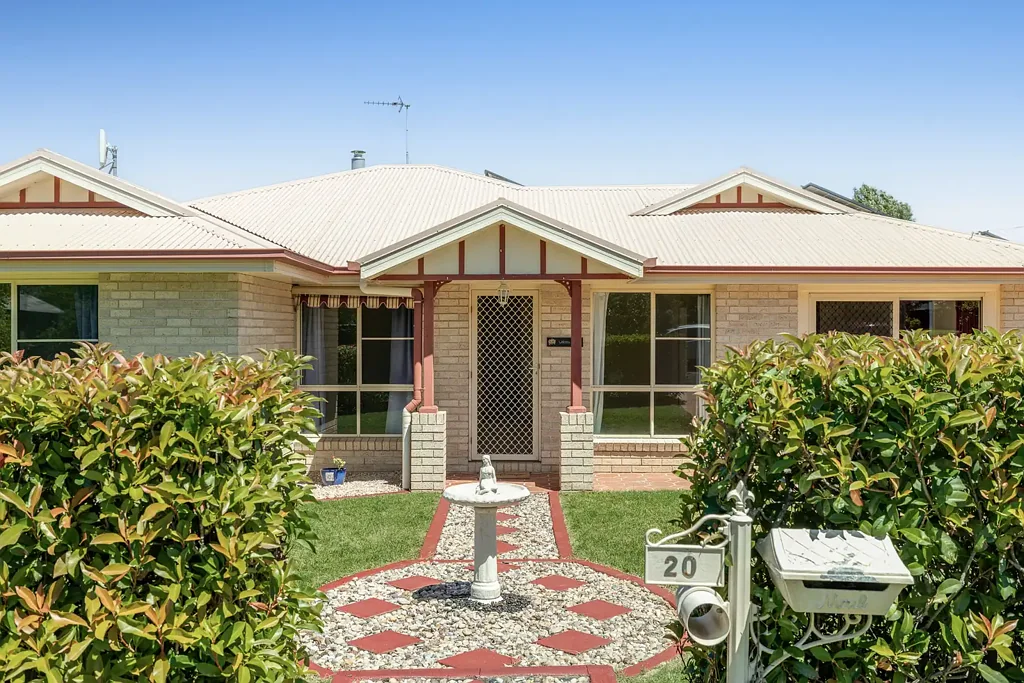 20 Gladstone Street, Wyreema, QLD 4352
