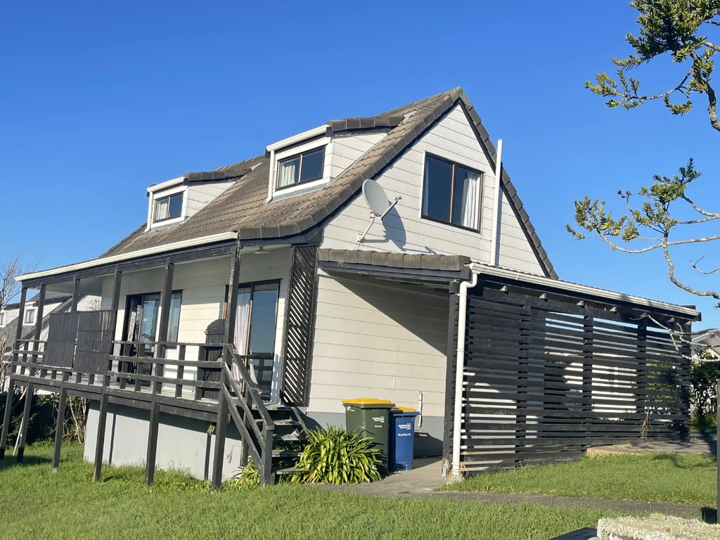 Presentable character home