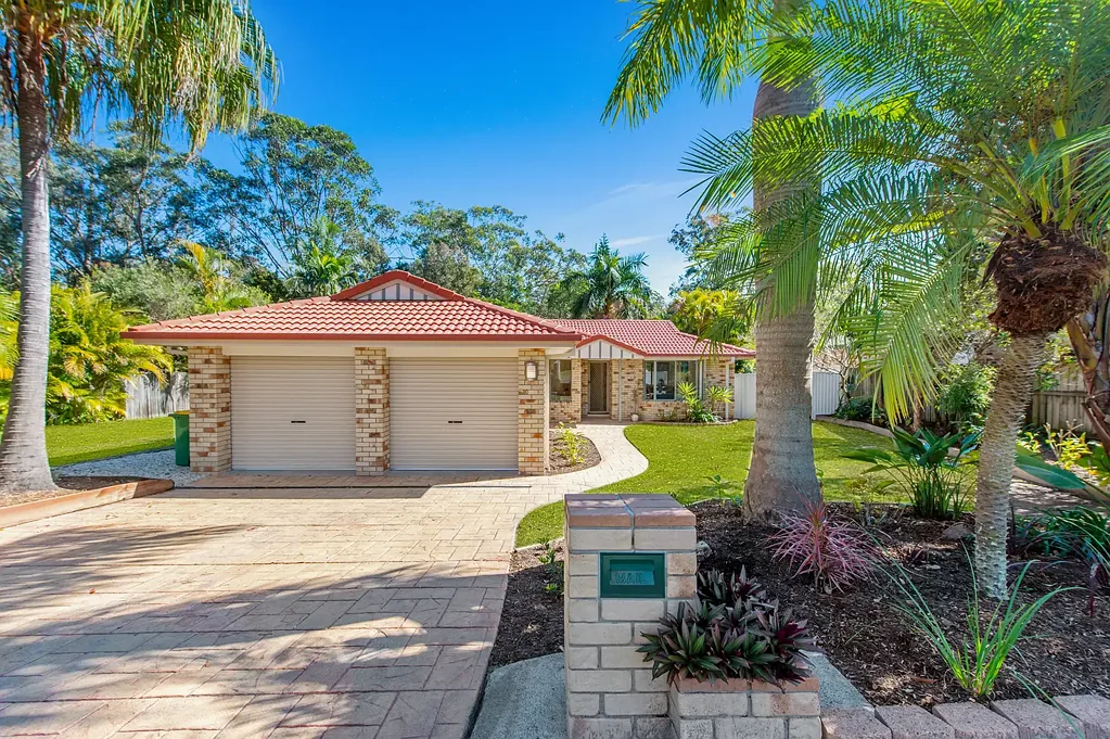 Burleigh Heads 4部屋 The Family Home You've Been Waiting For in the Heart of Burleigh